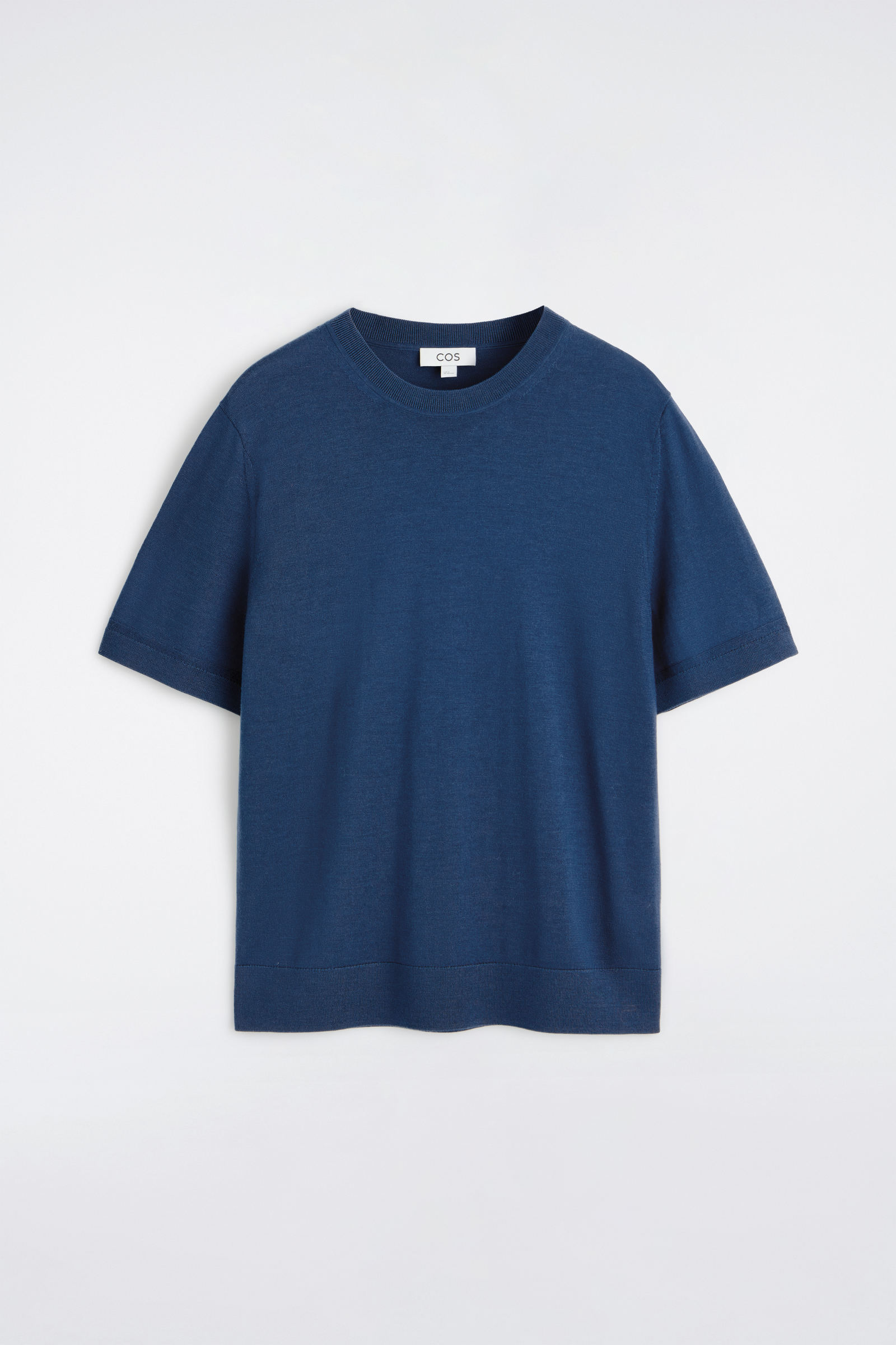 スリムフィット メリノウールTシャツ